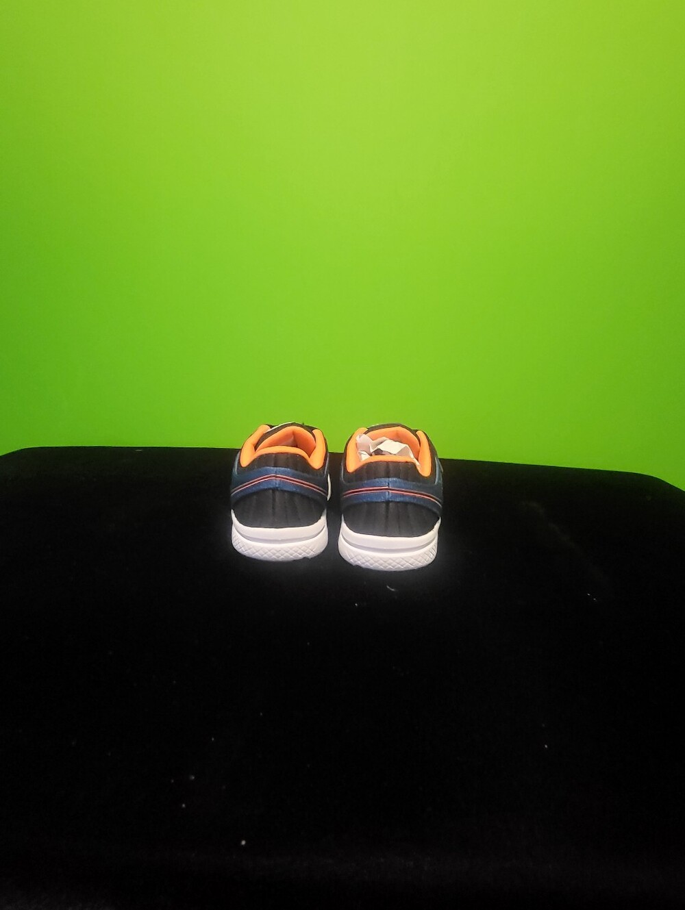 Saucony Kids Teal and Yellow Hook-and-Loop Sneakers Size 10.5 - Picture 4 of 6